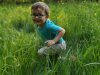 Evan-jeu-dans-lherbe